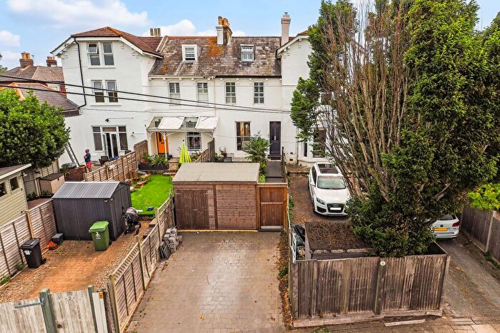 4 Bedroom Terraced House For Sale In Brandon Road, Southsea, PO5