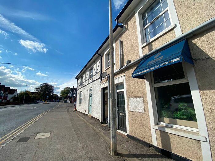 1 Bedroom Studio To Rent In Buckingham Road, Bletchley, Milton Keynes, MK3