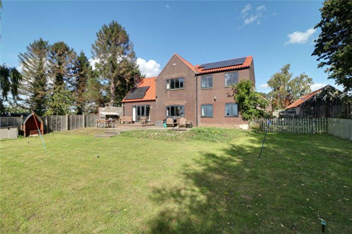 4 Bedroom Detached House For Sale In South Street, Barnetby, Lincolnshire, DN38