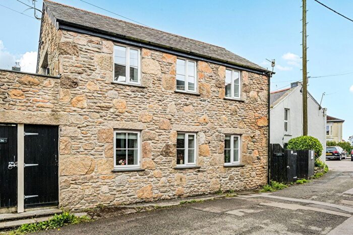 1 Bedroom Flat For Sale In North Row, St Just, TR19