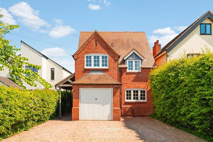 4 Bedroom Detached House For Sale In Eastcote Lane, Hampton-In-Arden, Solihull, West Midlands, B92