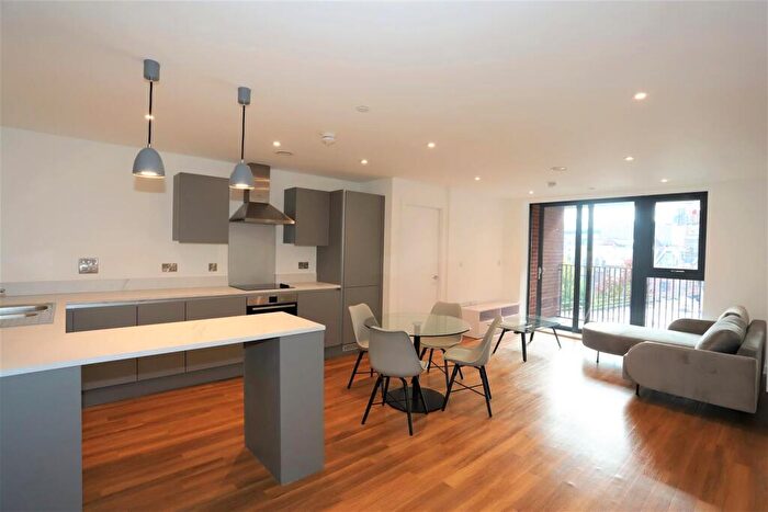 2 Bedroom Apartment For Sale In Deluna House, Ancoats, M4