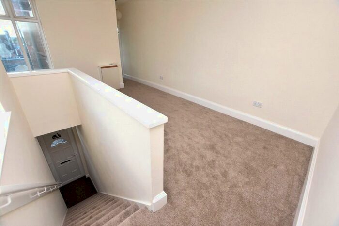 1 Bedroom Apartment To Rent In Halesowen Road, Cradley Heath, West Midlands, B64