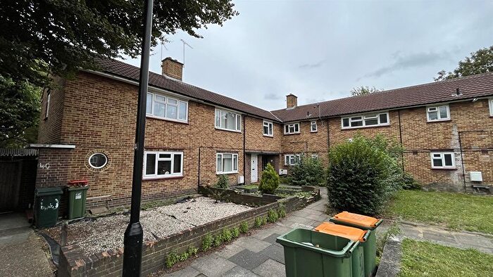 2 Bedroom Maisonette To Rent In Marriott Road, London, E15