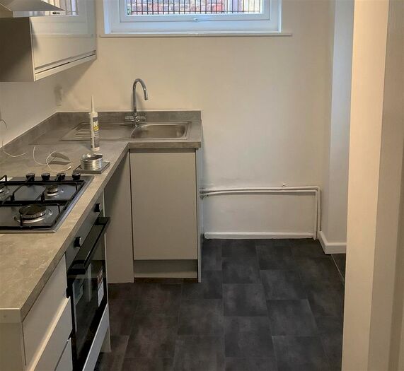 2 Bedroom Terraced House To Rent In Willmer Road, Anfield, Liverpool L4