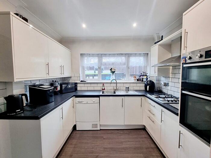 3 Bedroom Terraced House For Sale In Bredenbury Crescent, Paulsgrove, PO6