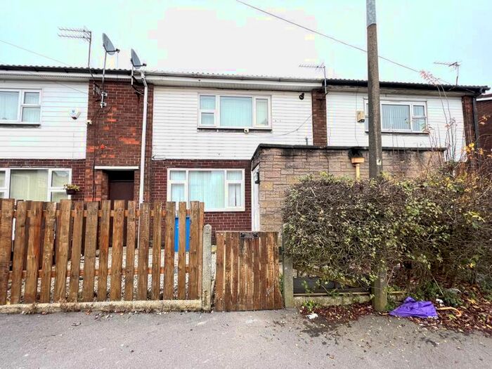 3 Bedroom Terraced House To Rent In Falcon Drive, Walkden, Manchester, M38