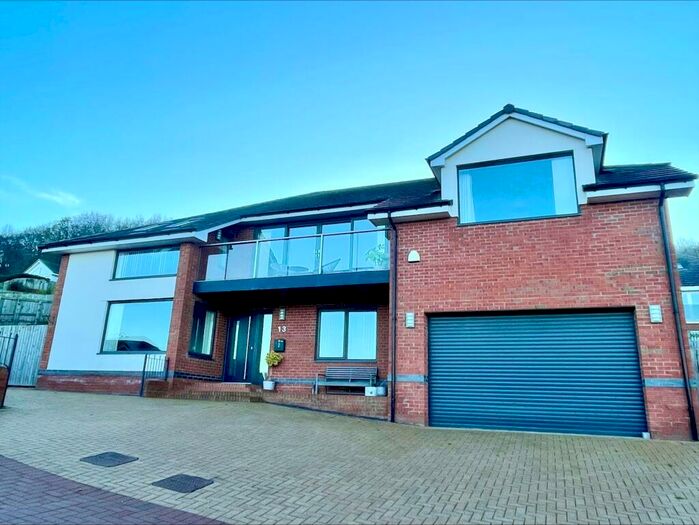 5 Bedroom House To Rent In Parc Llindir, Llandulas, Abergele, LL22