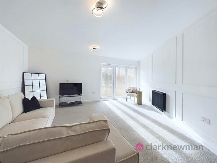 1 Bedroom Apartment For Sale In Myrtle Close, Gilden Park, Harlow, CM17
