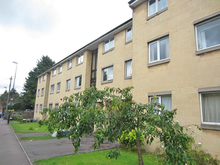 2 Bedroom Flat To Rent In High Street, Bath, BA1