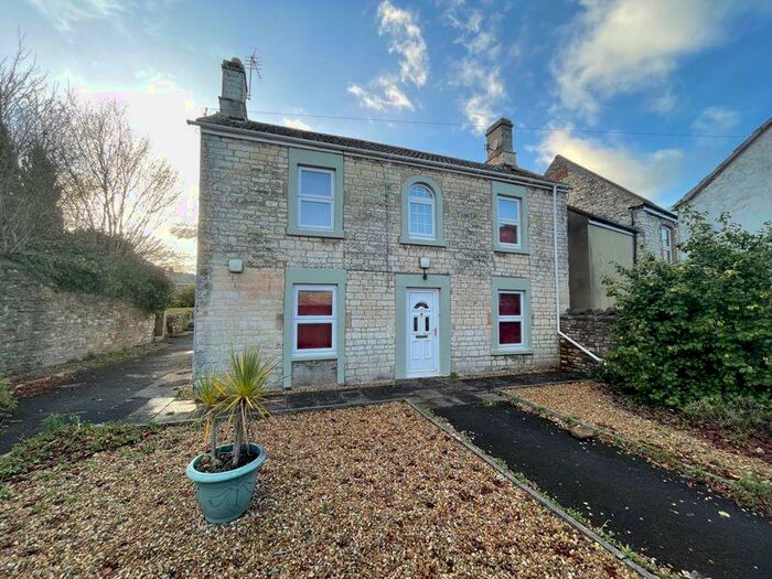 3 Bedroom Detached House To Rent In The Island, Midsomer Norton, BA3