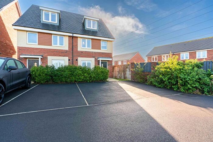 3 Bedroom Semi Detached House To Rent In Osprey Walk, Great Park, NE13
