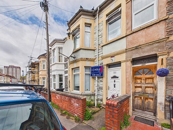 2 Bedroom Terraced House For Sale In Hayward Road, Barton Hill, Bristol, BS5