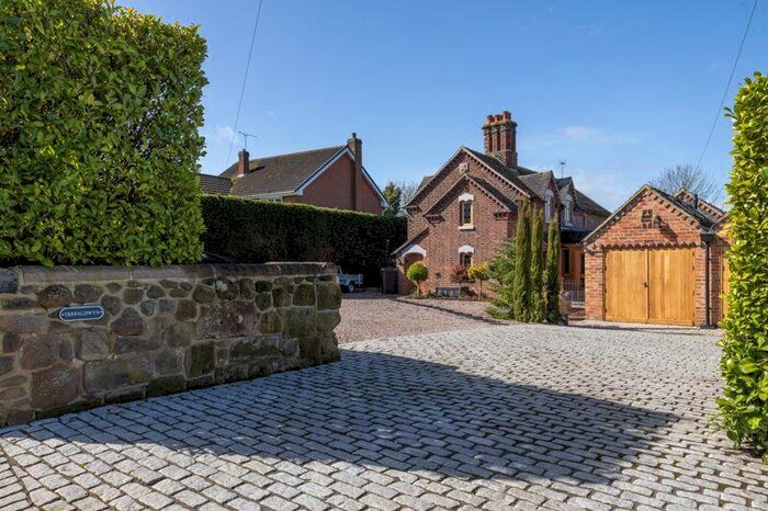 5 Bedroom Detached House To Rent In Top Road, Stafford, ST17