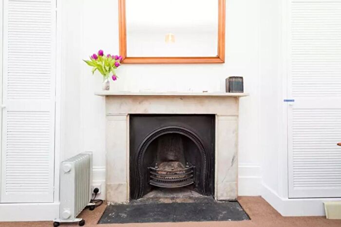 1 Bedroom Flat To Rent In Mildmay Grove South, De Beauvoir Town, N1