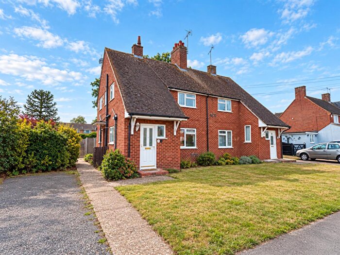 1 Bedroom Maisonette For Sale In Church Road, Old Windsor, Windsor, SL4