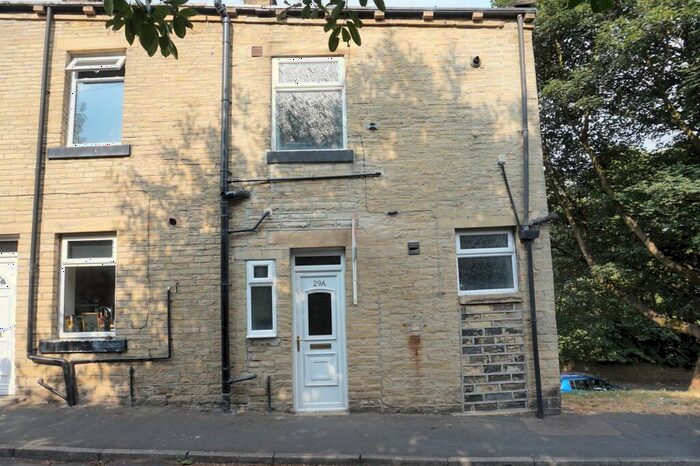 1 Bedroom End Of Terrace House To Rent In Fairview Terrace, Halifax, HX3