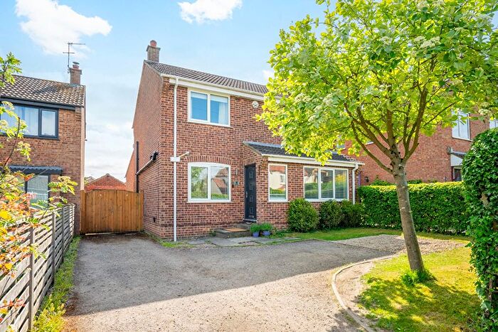 4 Bedroom Detached House For Sale In Moor Lane, Copmanthorpe, York, YO23
