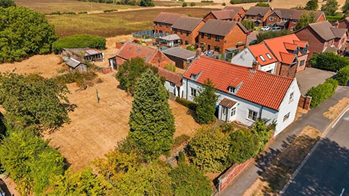 3 Bedroom Detached House For Sale In Station Road, Stallingborough, DN41