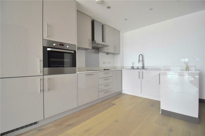 1 Bedroom Apartment To Rent In Station Square, Cambridge, CB1