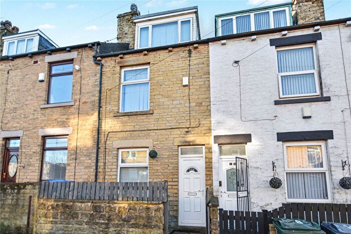 3 Bedroom Terraced House For Sale In Buller Street, Bradford, West Yorkshire, BD4