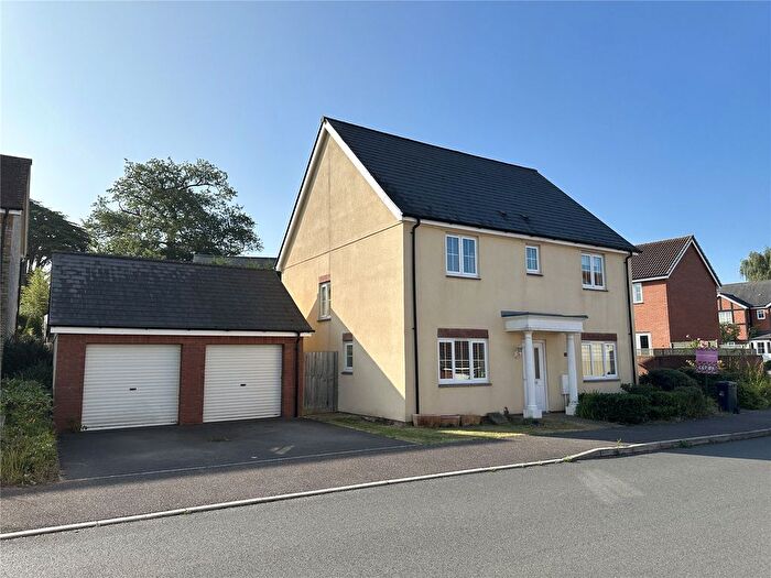 4 Bedroom Detached House To Rent In Shutewater Orchard, Bishops Hull, Taunton, TA1