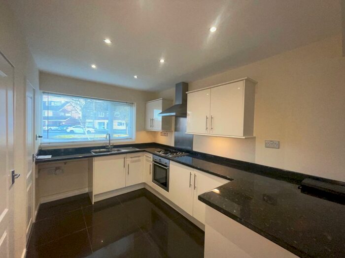 3 Bedroom House To Rent In Micklehome Drive, Alrewas, DE13