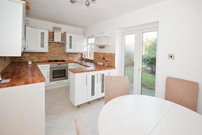 2 Bedroom House To Rent In Chester Gardens, Morden, SM4