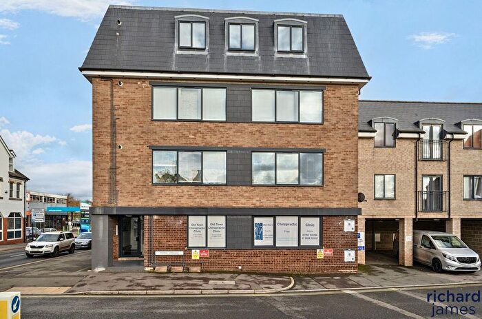 1 Bedroom Flat For Sale In Newport Street, Old Town, Swindon, SN1