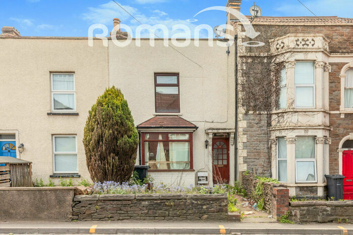 3 Bedroom Detached House To Rent In Two Mile Hill, Kingswood, BS15