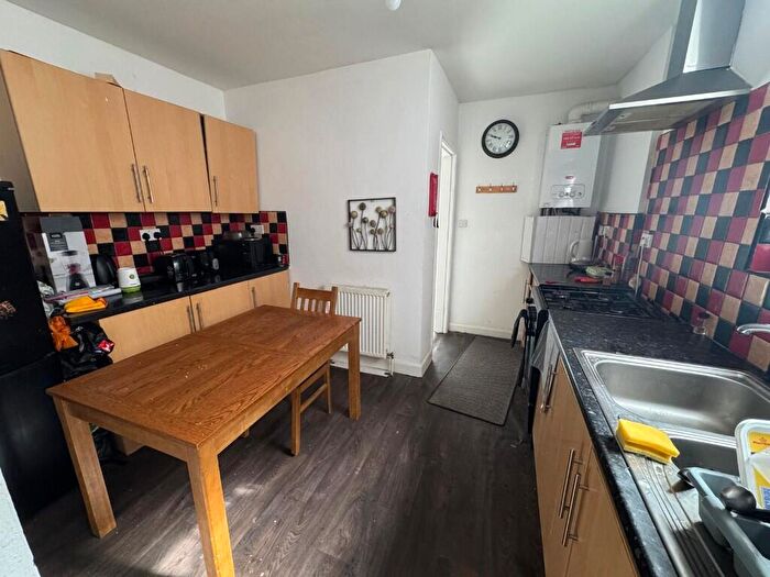 1 Bedroom Flat To Rent In Gregory Boulevard, Nottingham, Nottinghamshire, NG7