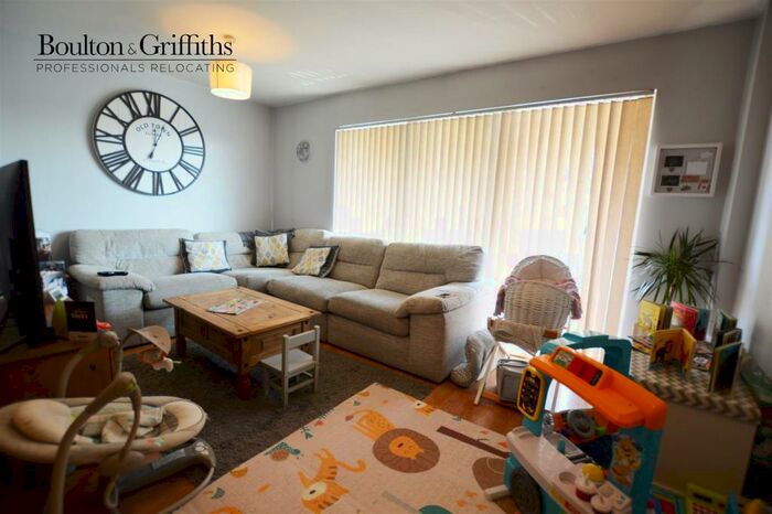 2 Bedroom Apartment To Rent In Cambria House, Watkiss Way, Cardiff, CF11