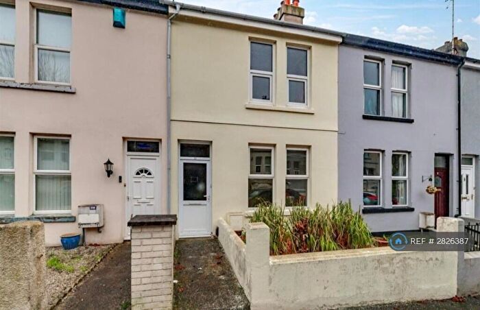 4 Bedroom Terraced House To Rent In Bridwell Road, Plymouth, PL5