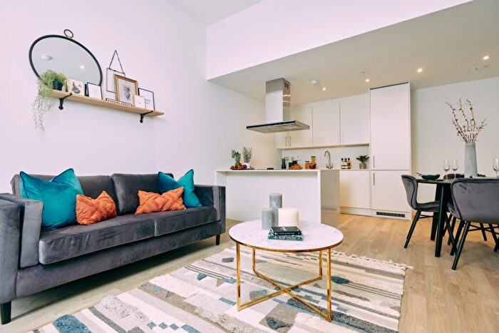 1 Bedroom Apartment To Rent In Gilders Yard, Birmingham Birmingham, B18
