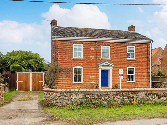 4 Bedroom Detached House For Sale In Mill Road, Hempton, NR21