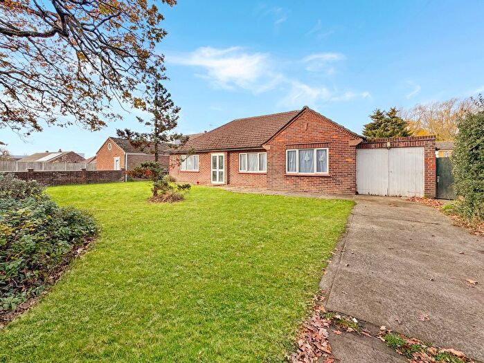 3 Bedroom Bungalow For Sale In Brightlingsea Road, Thorrington, Colchester, CO7