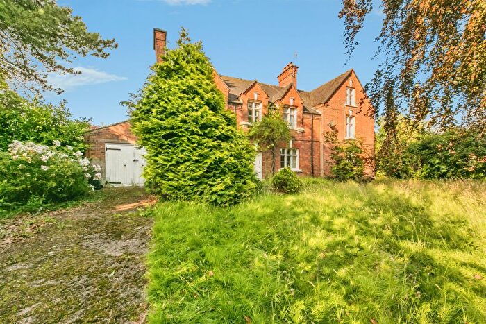 4 Bedroom Semi-Detached House For Sale In Old Road, Tean, Stoke-On-Trent, ST10
