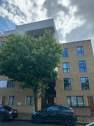 1 Bedroom Flat To Rent In Sussex Way, London, N7