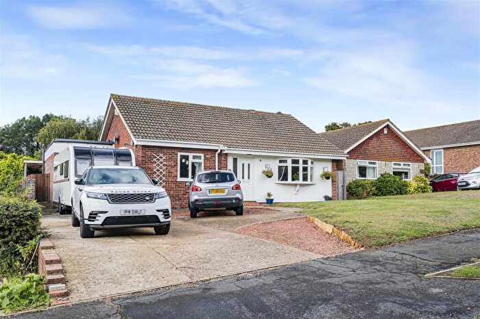 4 Bedroom Detached Bungalow For Sale In Princess Drive, Seaford, BN25