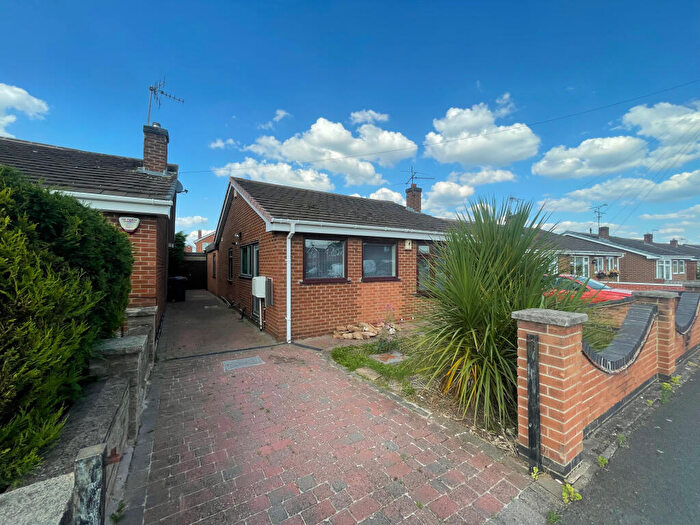 3 Bedroom Bungalow To Rent In Auckland Road, Hucknall, NG15