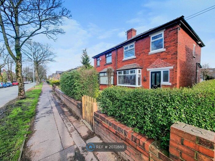 3 Bedroom Semi-Detached House To Rent In Moss Lane, Whitefield, Manchester, M45