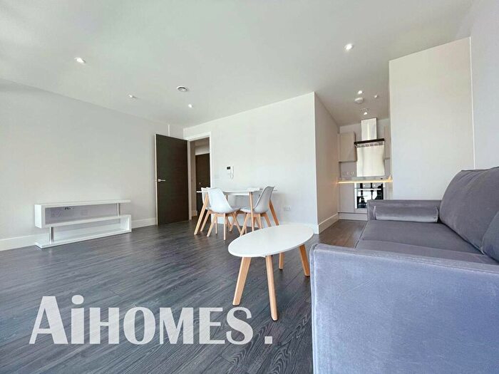 1 Bedroom Apartment For Sale In Hallmark Tower, , Cheetham Hill Road, Manchester, M4