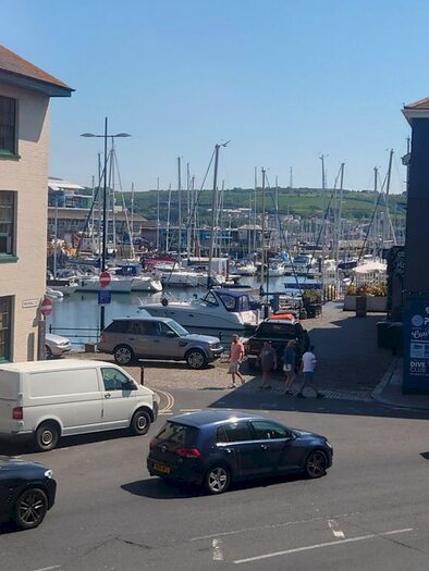 1 Bedroom Flat To Rent In Vauxhall Street, Plymouth, PL4