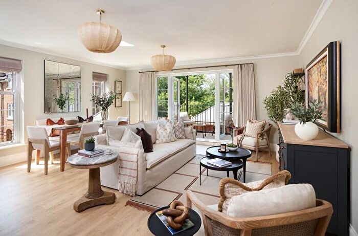 2 Bedroom Apartment For Sale In Lorimer Avenue, Alfold Road, Cranleigh, GU6
