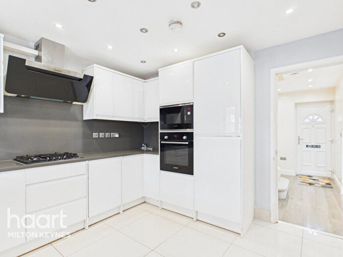 3 Bedroom Terraced House For Sale In Ashby, Eaglestone, MK6