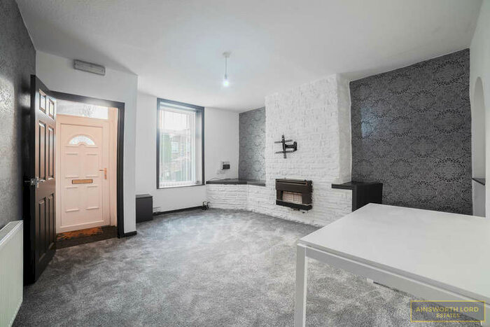 2 Bedroom Unique Property To Rent In Joseph Street, Darwen, BB3