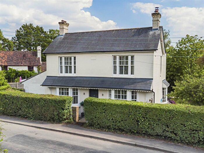 3 Bedroom Detached House For Sale In Park Lane, Maplehurst, RH13