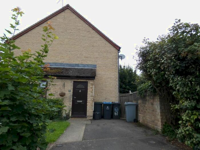 1 Bedroom Semi-Detached Bungalow To Rent In Manor Road, Cogges, Witney, OX28