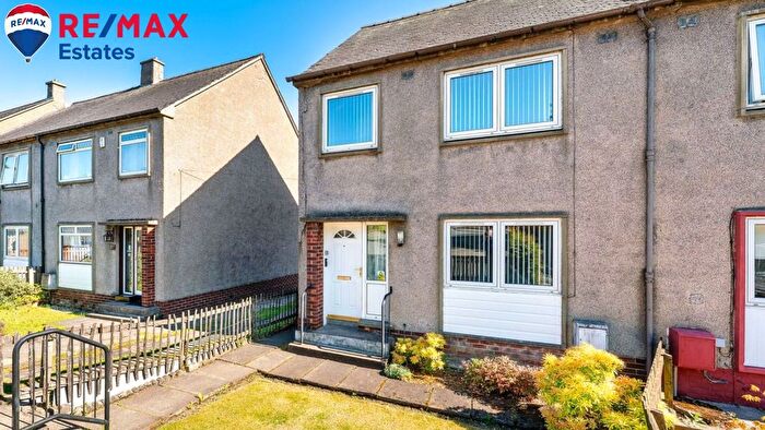 3 Bedroom Semi-Detached House For Sale In Burnsknowe, Deans, EH54