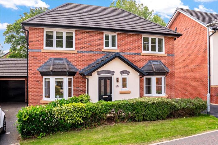 4 Bedroom Detached House For Sale In The Laurels, Weeton, Preston, Lancashire, PR4